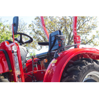 Farmársky traktor FLYER 454F